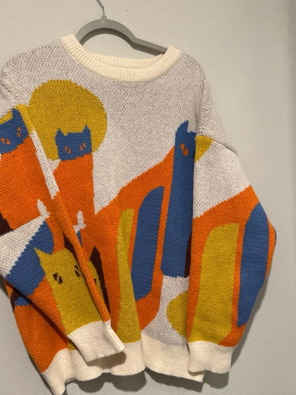 Women’s Cream Multi-Color Graphic Cat Knit Sweater large unisex sweater - Picture 2 of 6